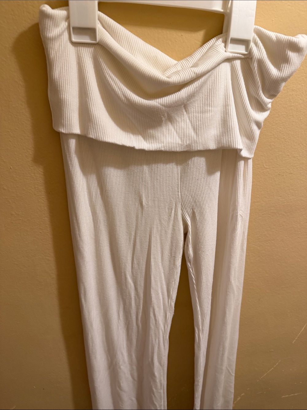 Skims Cream Ribbed Fold-Over Waist Pants - Picture 3 of 6